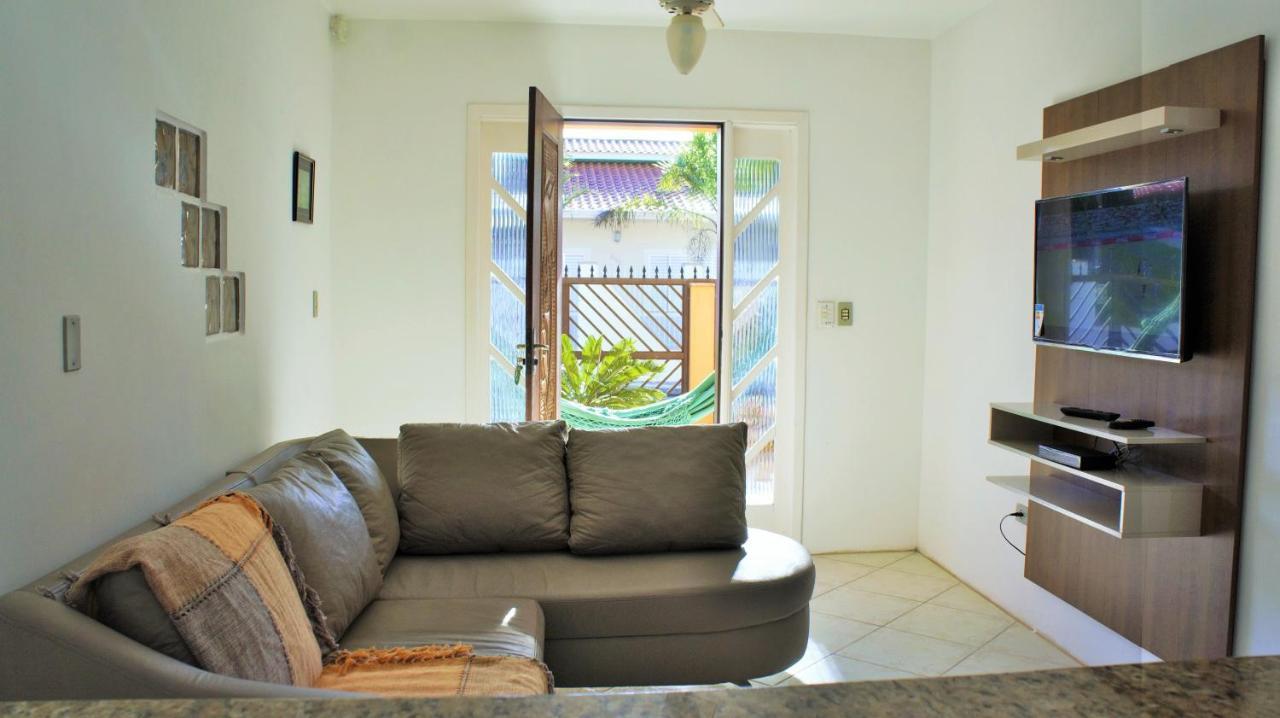 Вилла Casa 02 Dorm Na Rua Salmao Бомбиньяс Экстерьер фото