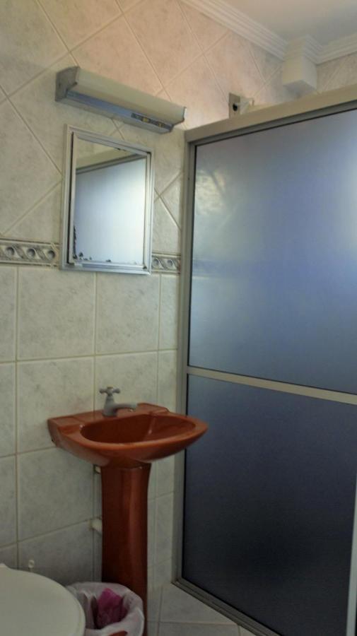 Вилла Casa 02 Dorm Na Rua Salmao Бомбиньяс Экстерьер фото